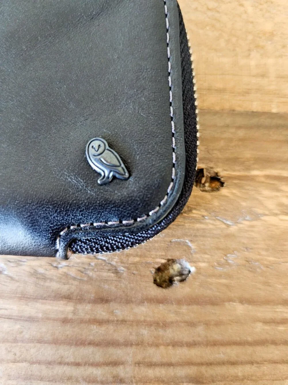 Bellroy Card Pocket Black Leather Zip Wallet Card Holder